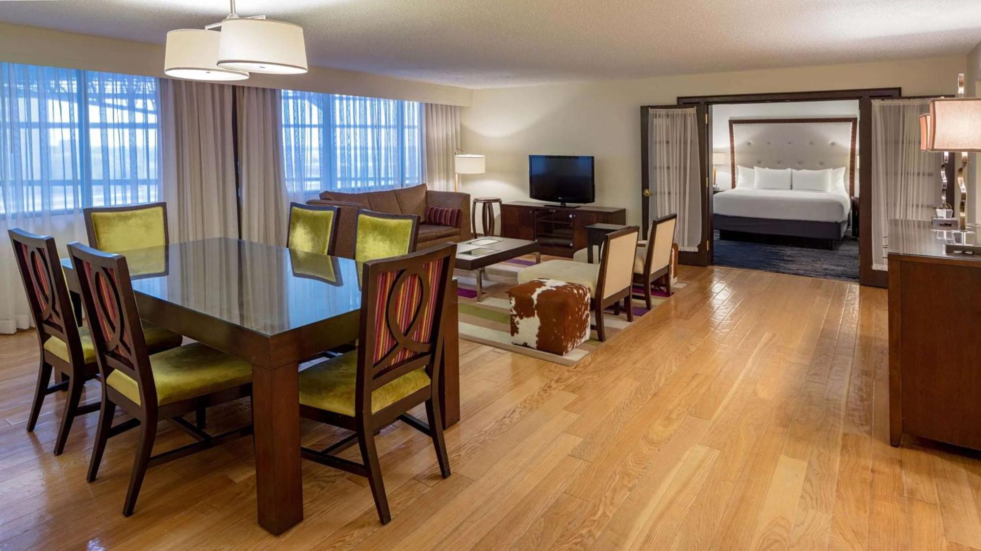 Presidential Suite,1651733437:JPEG