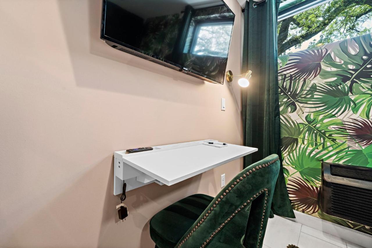 Double Room,1469823101:JPEG