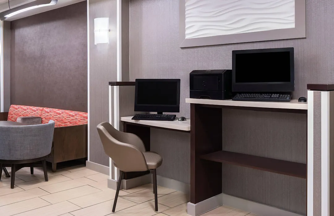 Springhill Suites Houston Hobby Airport-1