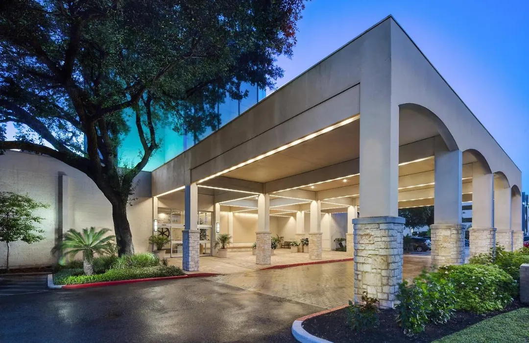 Four Points By Sheraton Houston Citycentre-1