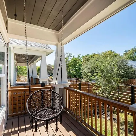 New Luxurios & Modern 3 Bedroom Villa In The Heights-3