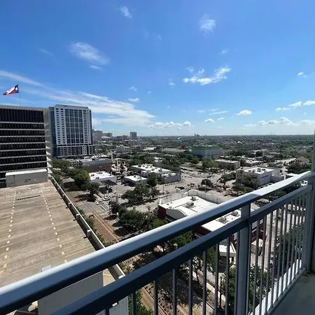Midtown High Rise Paradise-2